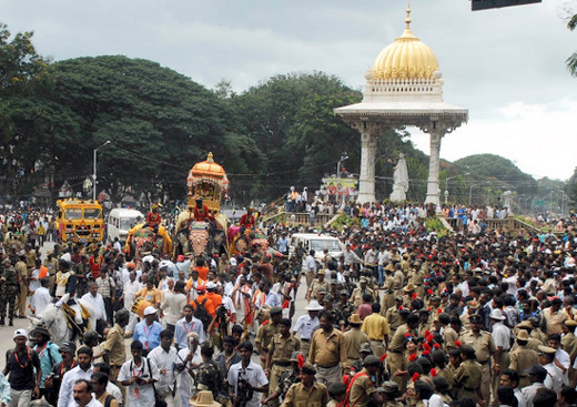 Mangalore Today Latest Headlines Of Mangalore Udupi Page Lakhs Witness Nada Habba Mysuru Dasara